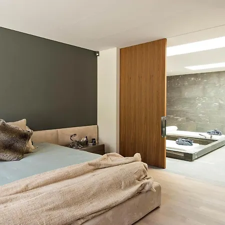 Central With Picturesque Mountain & Lake Views Ferienhaus St. Moritz